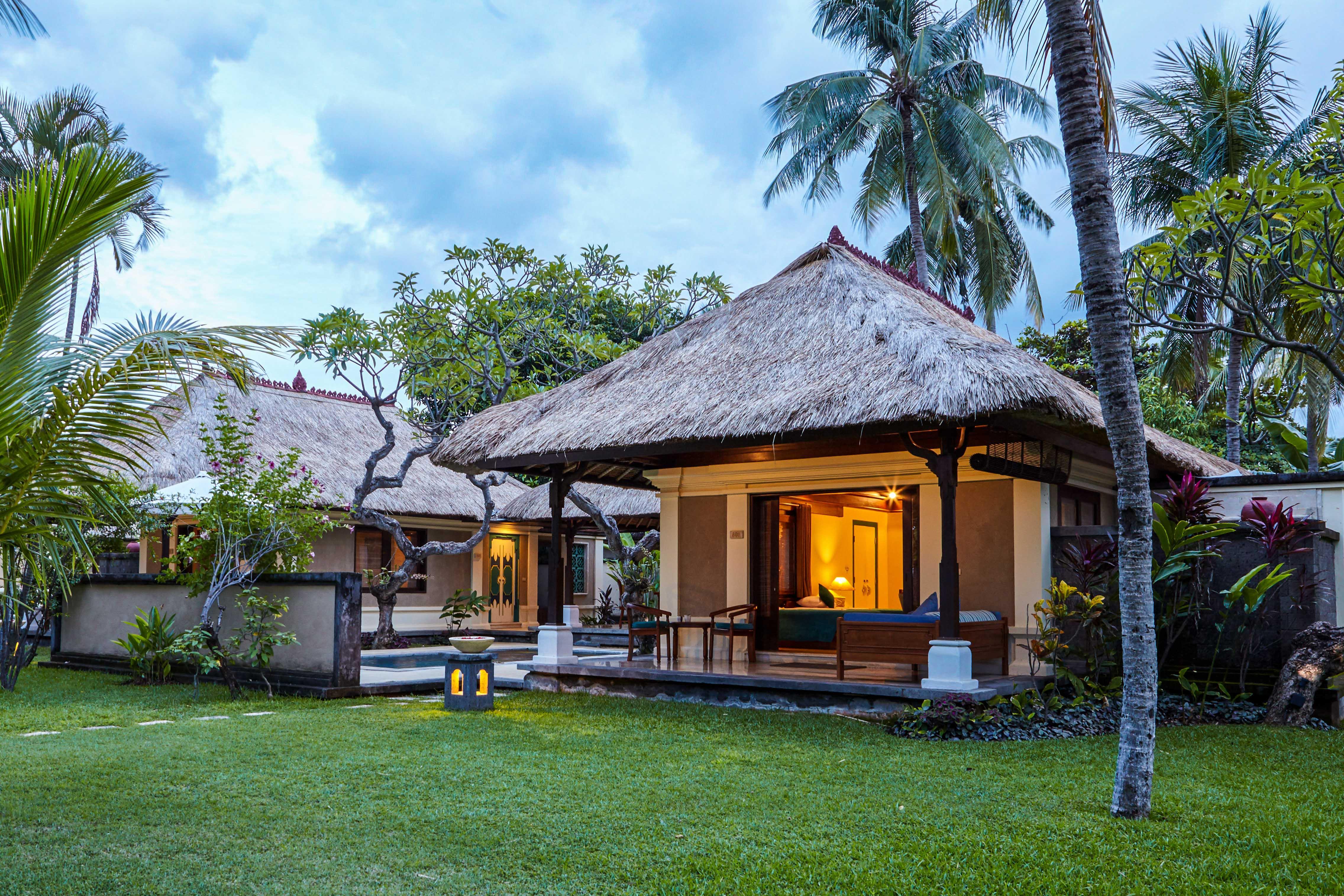 Hotel Puri Bagus Lovina Exterior foto