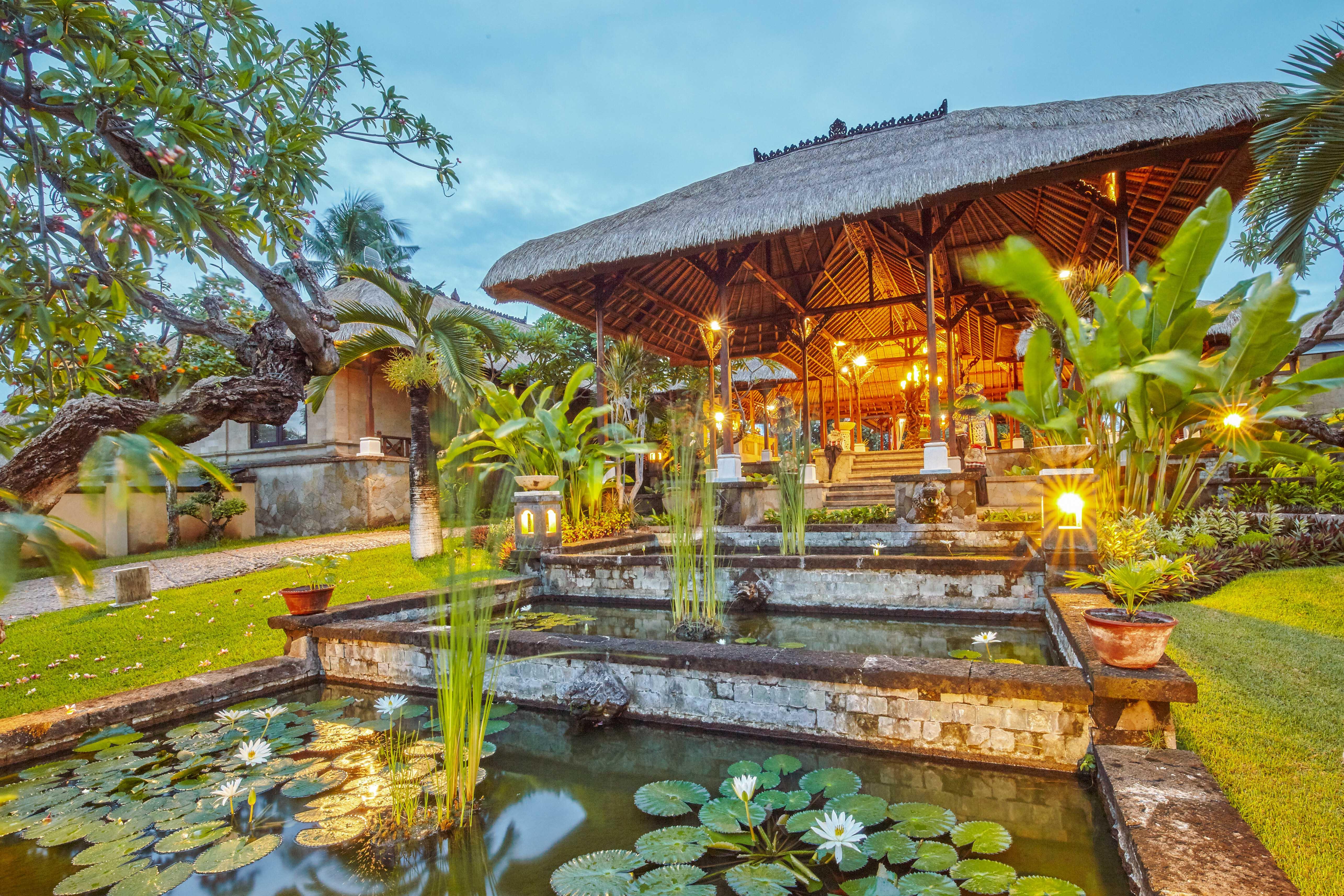 Hotel Puri Bagus Lovina Exterior foto