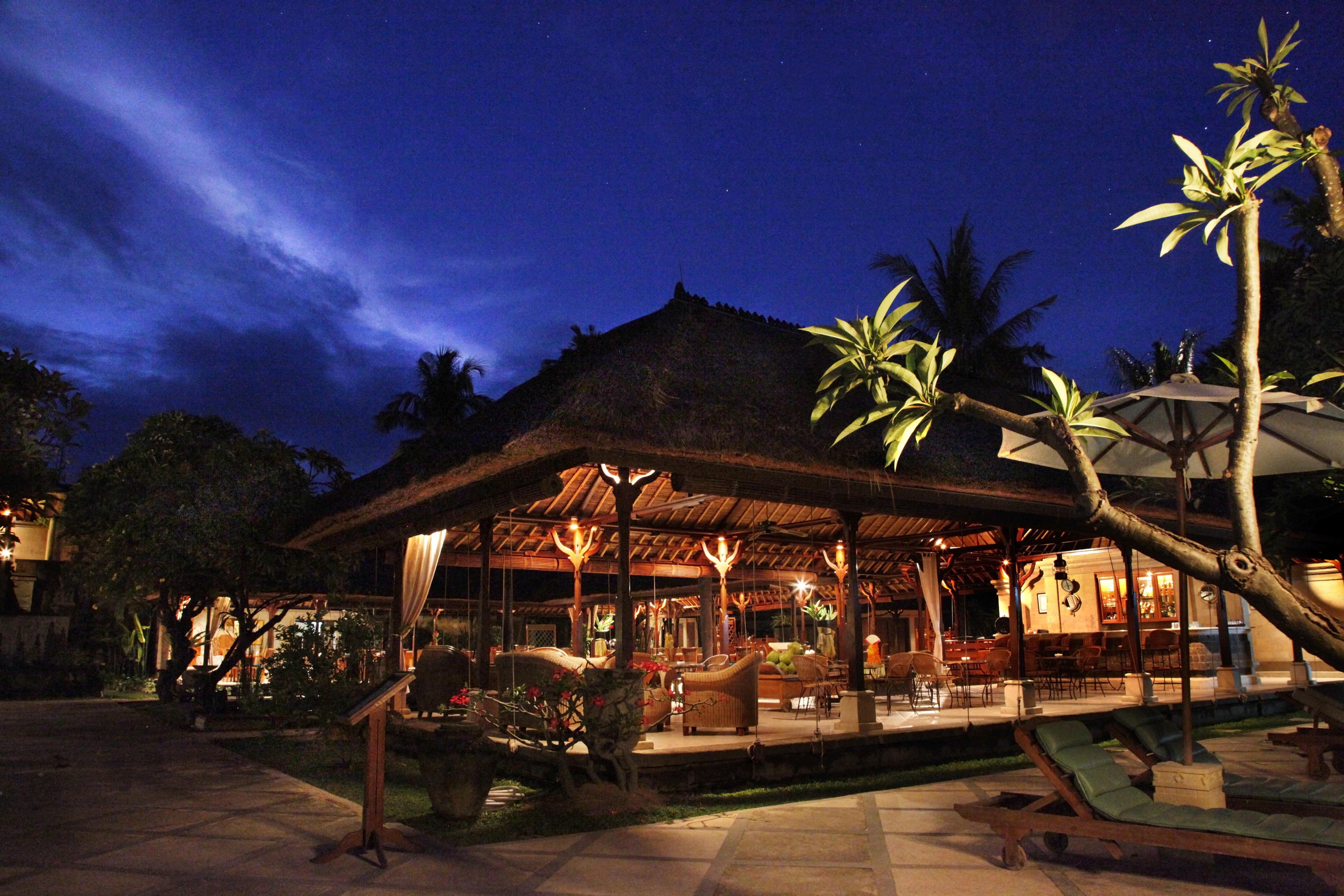 Hotel Puri Bagus Lovina Exterior foto