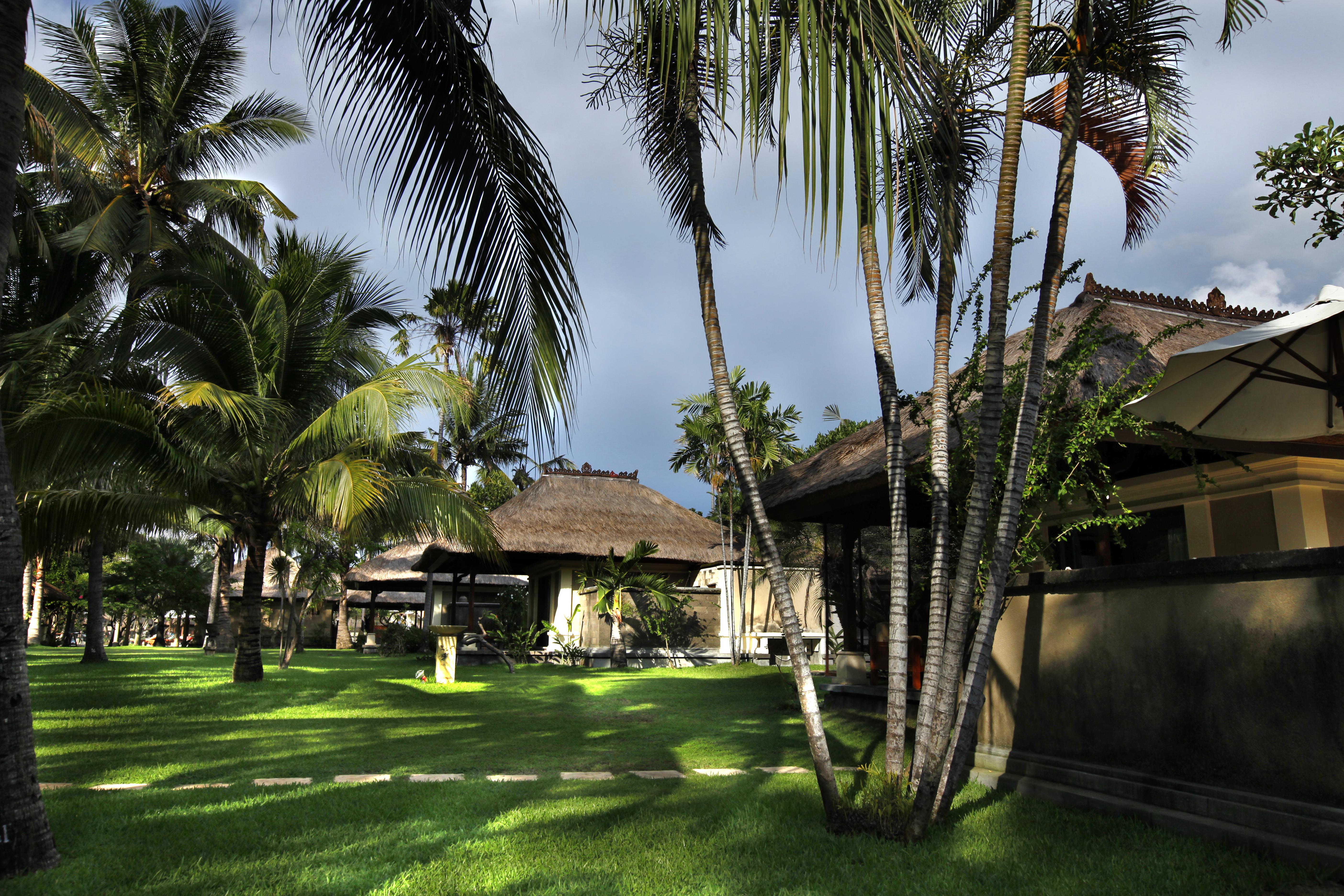 Hotel Puri Bagus Lovina Exterior foto