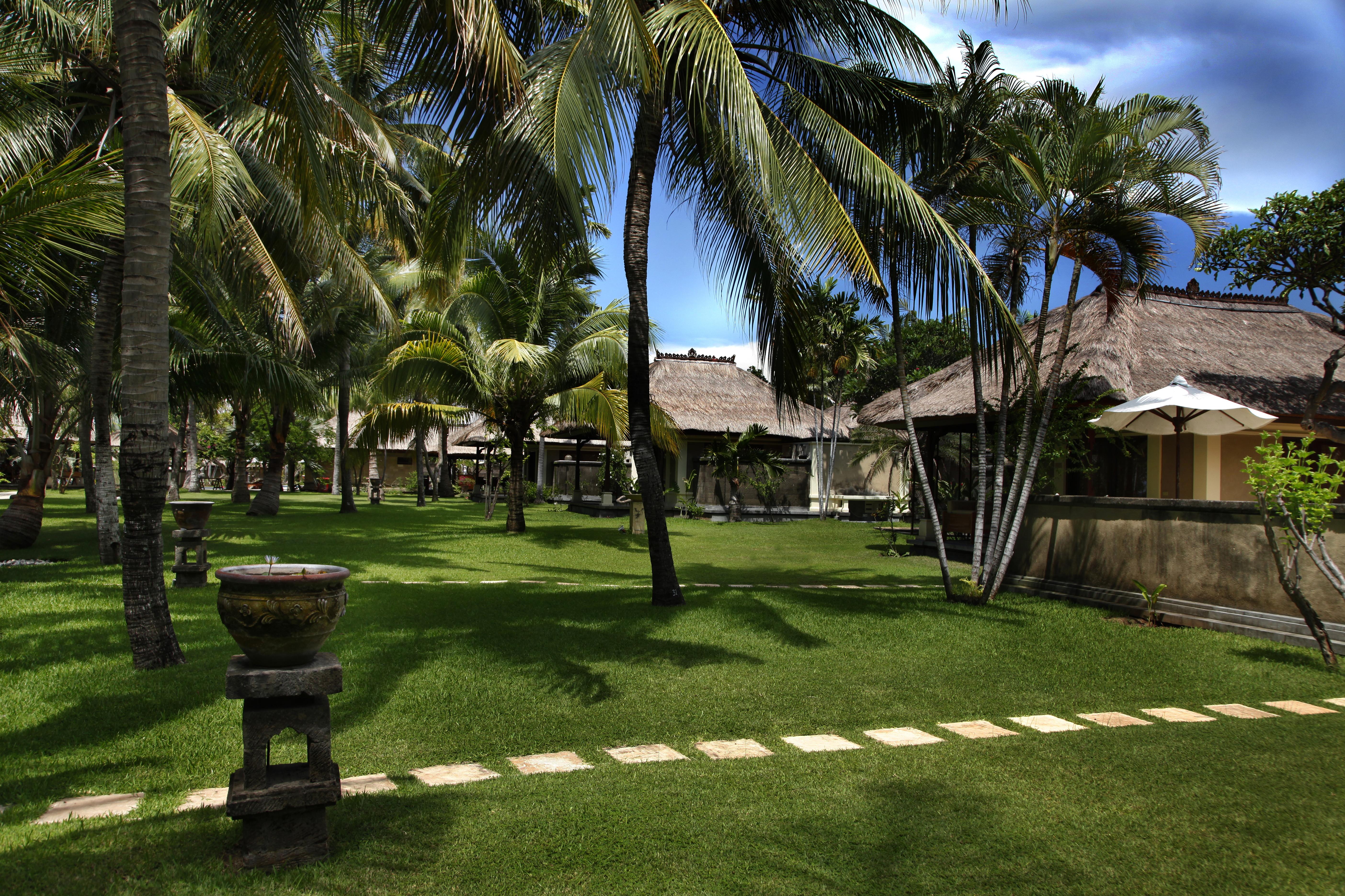 Hotel Puri Bagus Lovina Exterior foto