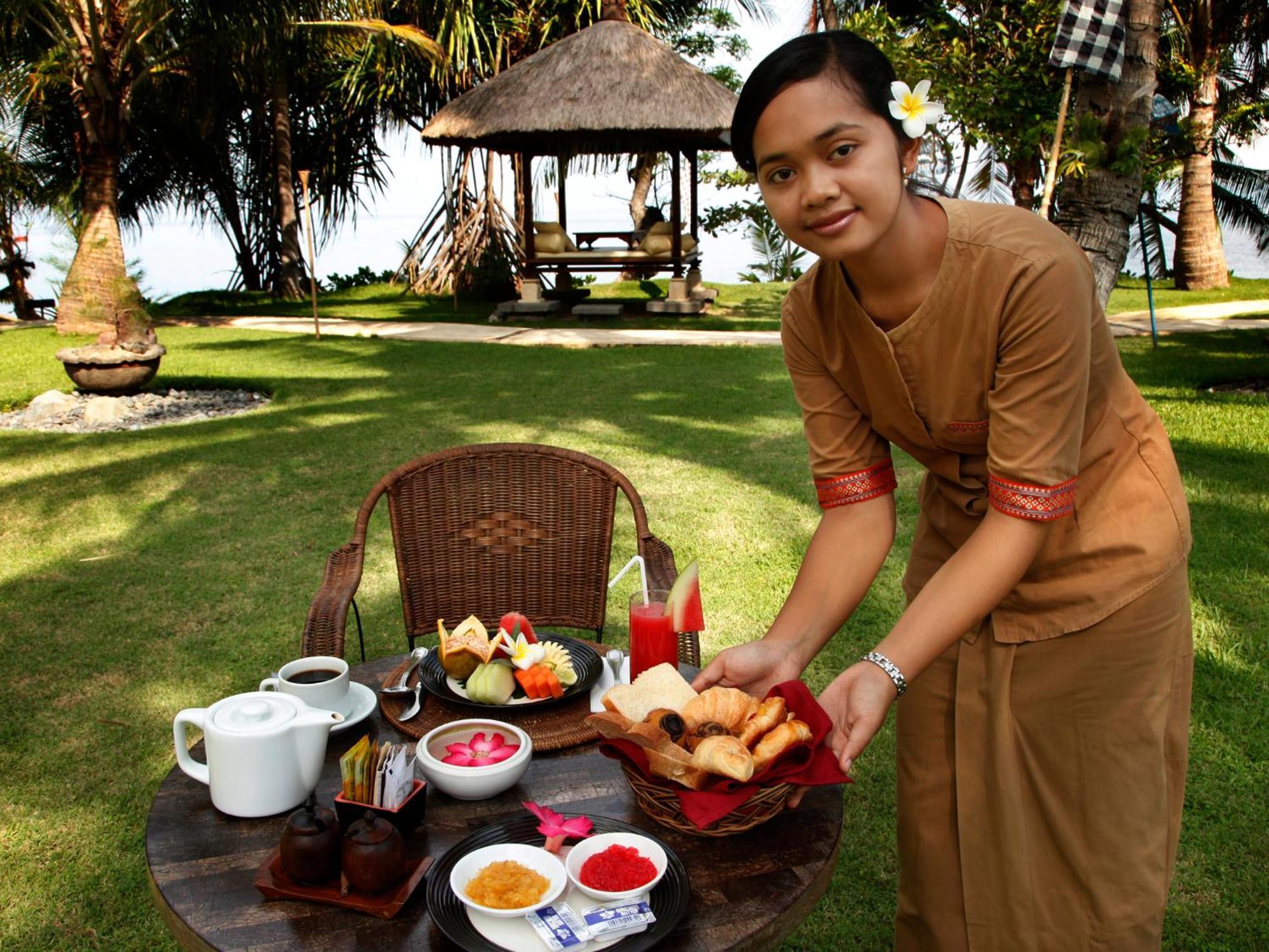 Hotel Puri Bagus Lovina Exterior foto